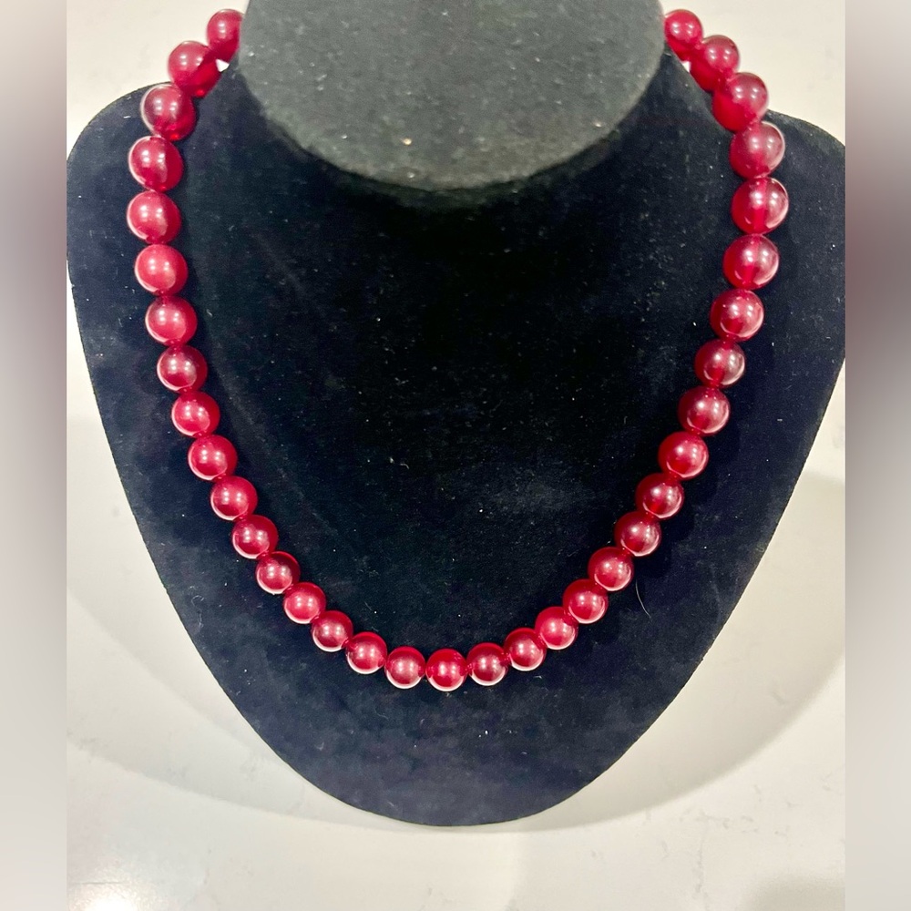 RARE!!! Artisan Red Jade or Carnelian Bead Necklace | Sterling Clasp | Vintage - Picture 5 of 12